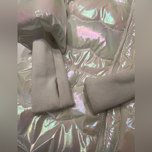 Habitual Iridescent White Puffer Jacket size 7/8 - Picture 6 of 6